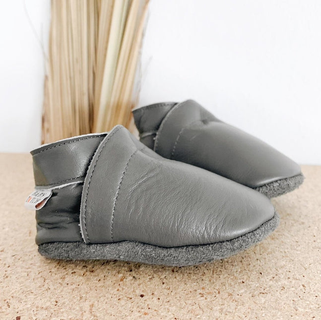 Baby Dutch Baby Schoentjes Effen Grijs koop je bij Babywinkel