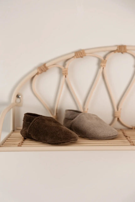 Baby Dutch Baby Schoentjes Lio Brown Suede koop je bij Babywinkel