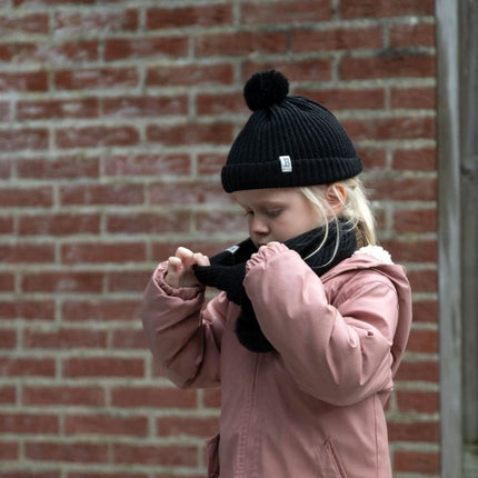 Baby's Only Babysjaal met Pompon Cool Zwart One Size - Baby's Only - Babywinkel - 8720791359188
