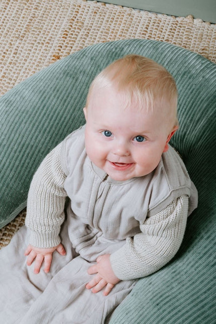 Baby's Only Voedingskussen Zeegroen koop je bij Babywinkel