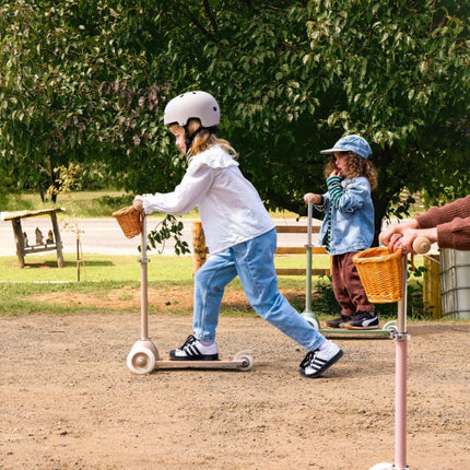 Banwood Kinderstep Mandje Beige koop je bij Babywinkel