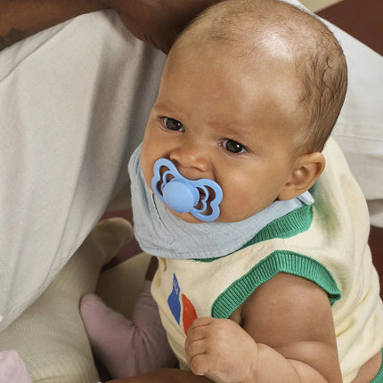 BIBS Spenen Maat 1 Supreme Siliconen Vanilla/Sky Blue 2st koop je bij Babywinkel
