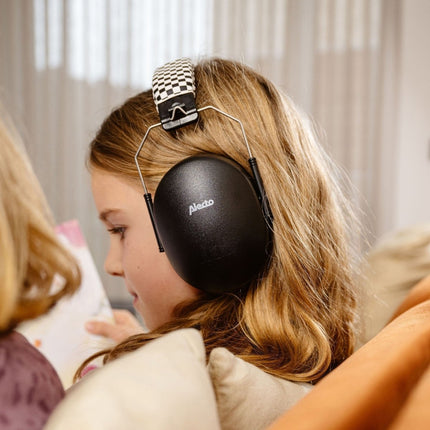BV - 71BK - Earmuffs for babies and toddlers - black EOL - Babywinkel - 8712412586370