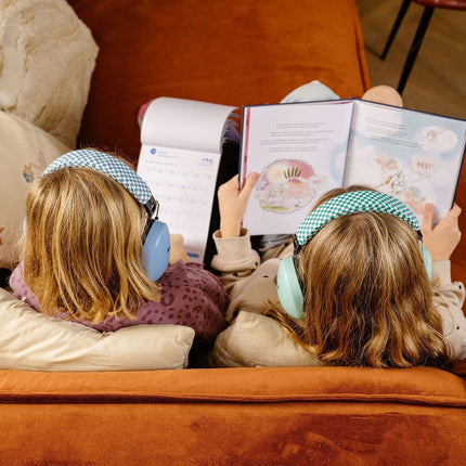 BV - 71BW - Earmuffs for babies and toddlers - blue EOL - Babywinkel - 8712412578719