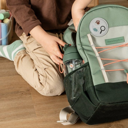 Done By Deer Rugtas Tiny Trails Green 13L koop je bij Babywinkel