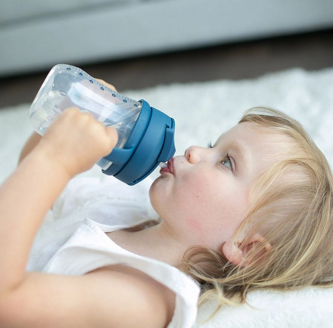 Dr. Brown's Baby's Eerste Rietjesbeker Blauw 270ml koop je bij Babywinkel