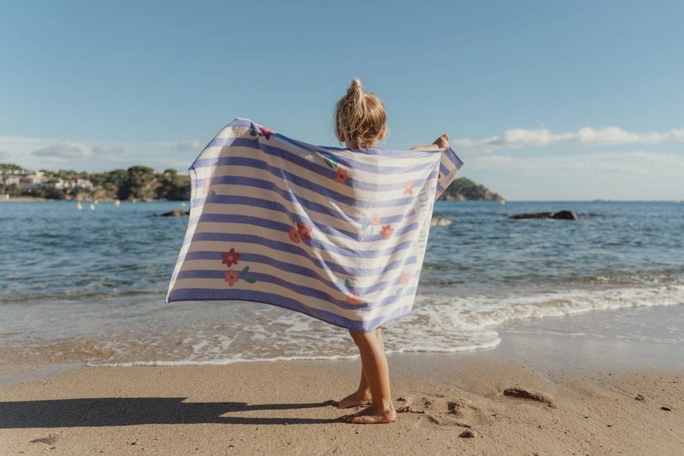 Dreamy Purple Stripe Handdoek koop je bij Babywinkel