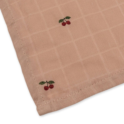Konges Sløjd Set di vestiti per bambole Cherry Blush
