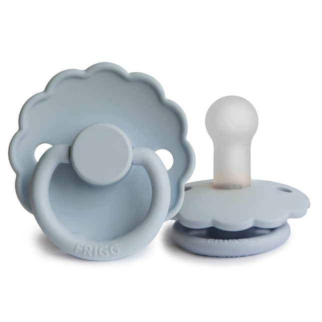 Frigg Speen Maat 1 Daisy Powder Blue Silicone - Frigg - Babywinkel - 5715239009629