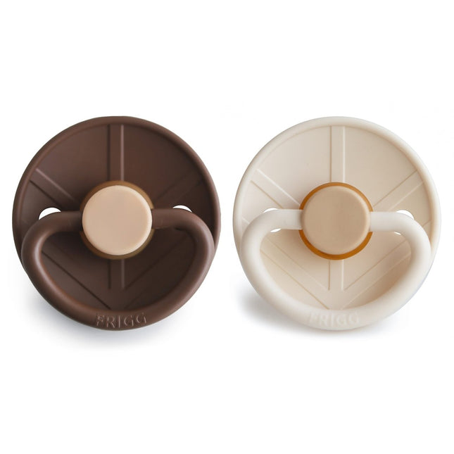Frigg Speen Maat 1 Little Viking Cocoa/Cream Latex 2St - Frigg - Babywinkel - 5715239026107
