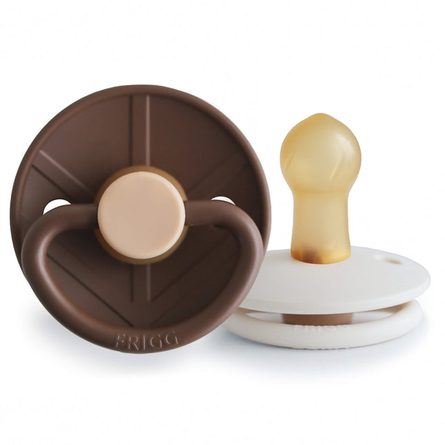 Frigg Speen Maat 1 Little Viking Cocoa/Cream Latex 2St - Frigg - Babywinkel - 5715239026107