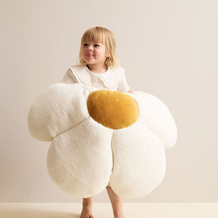 Kid's Concept Kussen Bloem koop je bij Babywinkel