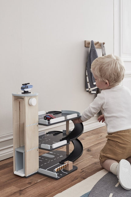 Kid's Concept Speelgoed Auto Garage - Kid's Concept - Babywinkel - 7340028728139