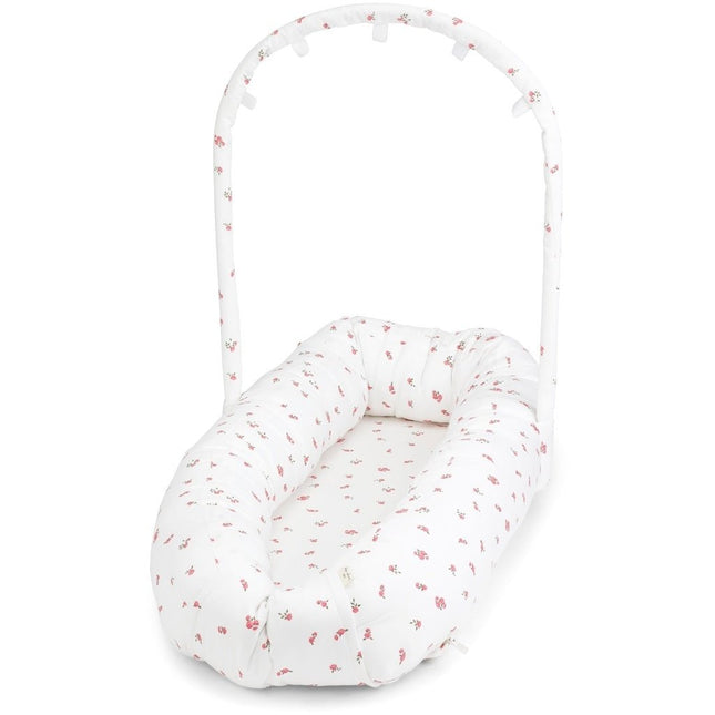 Konges Slojd Babynestje Bonderose Big 83x43cm - Konges Slojd - Babywinkel - 5712982823007