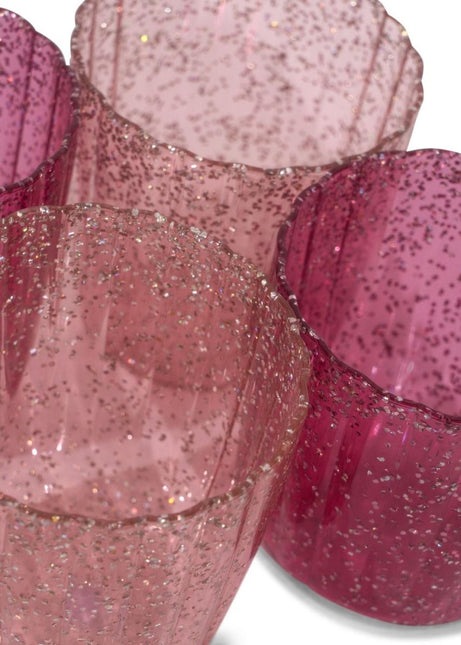 Konges Slojd Bekertje Glitter Sparkling Pink 4st koop je bij Babywinkel