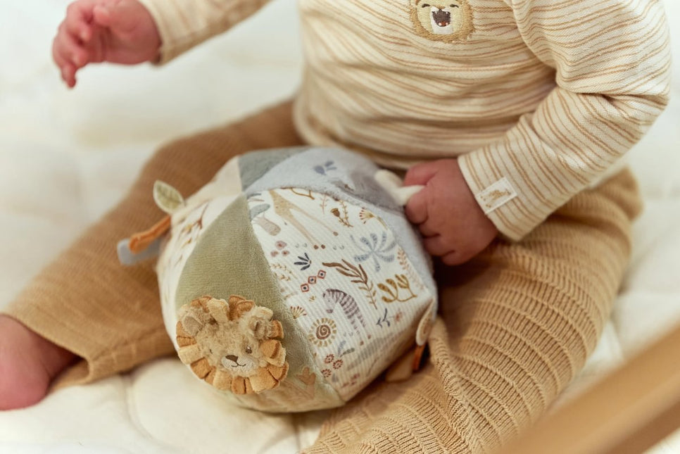 Little Dutch Activiteitenbal Safari koop je bij Babywinkel