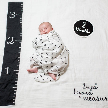Lulujo Baby's First Year swaddle & cards set 100% katoen Loved beyond measure - Lulujo - Babywinkel - 628233455802