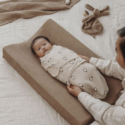 Meyco Baby Uni Aankleedkussenhoes Badstof Taupe 50X70Cm - Meyco - Babywinkel - 4054703031119