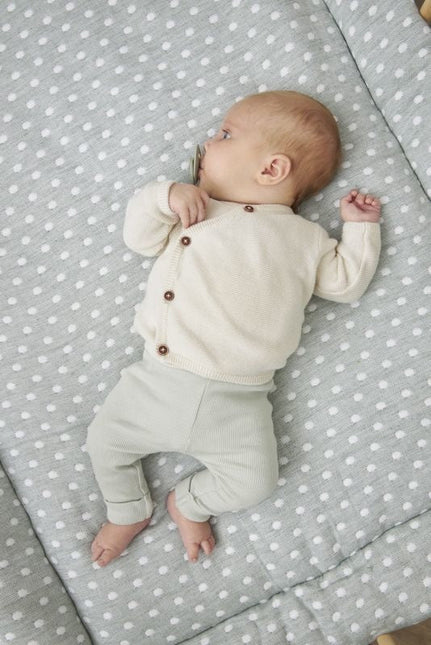 Meyco Boxkleed Little Dots Forest Green koop je bij Babywinkel