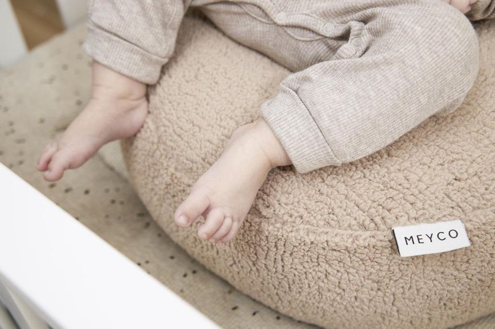 Meyco Voedingskussen Hoes Sand koop je bij Babywinkel