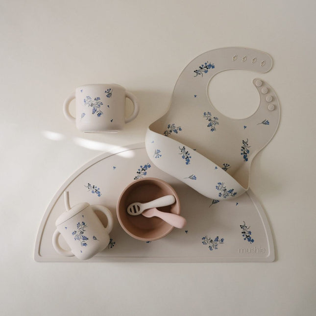 <tc>Mushie</tc> Tazza da allenamento in silicone con cannuccia Fiori di Lilla