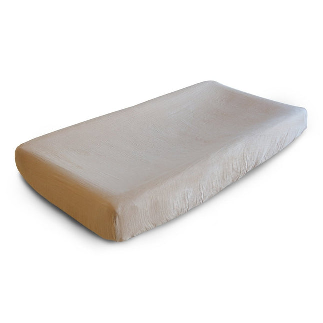 Mushie Aankleedkussenhoes Pale Taupe koop je bij Babywinkel