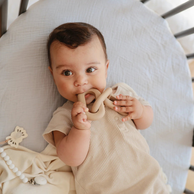 Mushie Bijtring Shifting Sand - Mushie - Babywinkel - 840355800135
