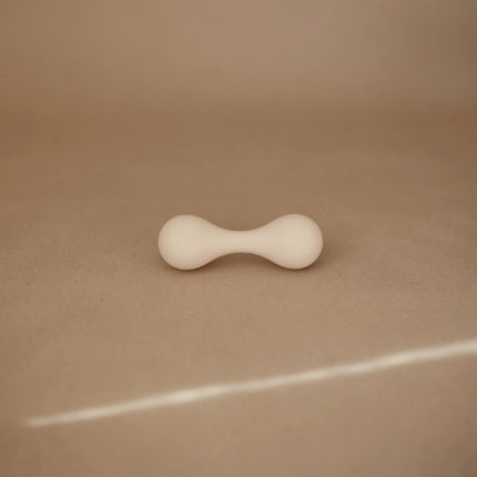 Mushie Rammelaar Shifting Sands - Mushie - Babywinkel - 810052469959