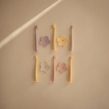 Mushie Tandenborstel Blush - Mushie - Babywinkel - 810052465333