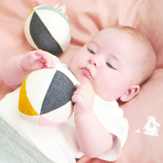 Roommate Speelbal Met Een Bel koop je bij Babywinkel