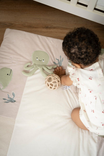 Speelbal urban green/warm linen - 2 - pack koop je bij Babywinkel