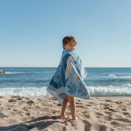 Strand handdoek Ocean World Blue koop je bij Babywinkel