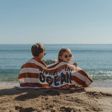 Strand handdoek Ocean world Brown Stripe koop je bij Babywinkel